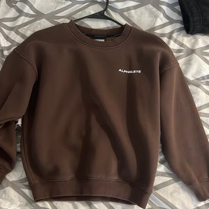 Alphalete crewneck